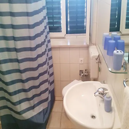 Klarina Apartamento *