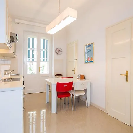 Klarina 스플리트