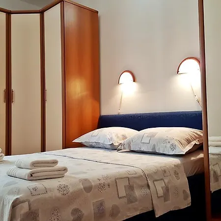 Klarina Apartamento *