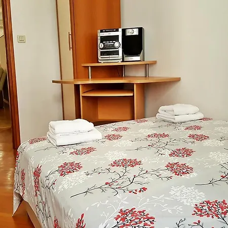Apartamento Klarina